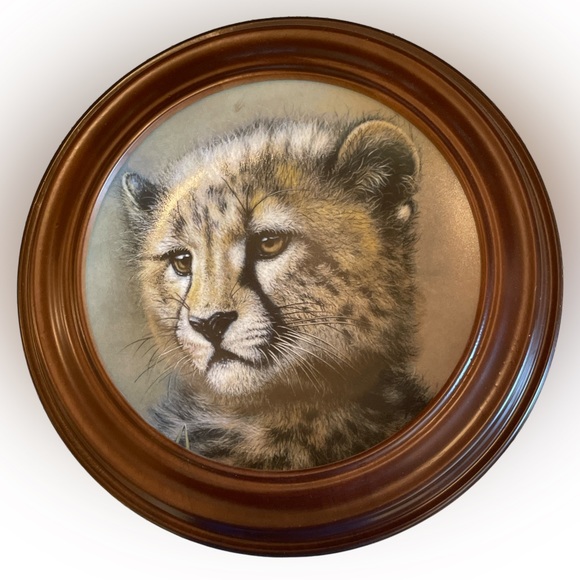 Princeton Gallery CHEETAH CUB Porcelain LTD Edition Plate - Picture 3 of 4